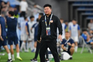 博鱼体育官方入口-8轮过后，中超5名主帅帅位不稳，3洋帅2土帅，谁会第一个下课？